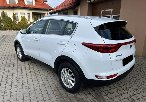 Kia Sportage cena 65900 przebieg: 61000, rok produkcji 2016 z Kudowa-Zdrój małe 172